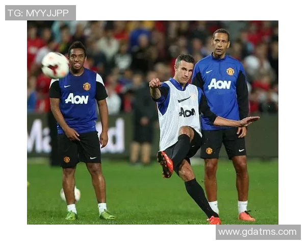 足球明星们在阳光沙滩尽情享受假期生活的精彩瞬间分享 足球明星们在阳光沙滩尽情享受假期生活的精彩瞬间分享