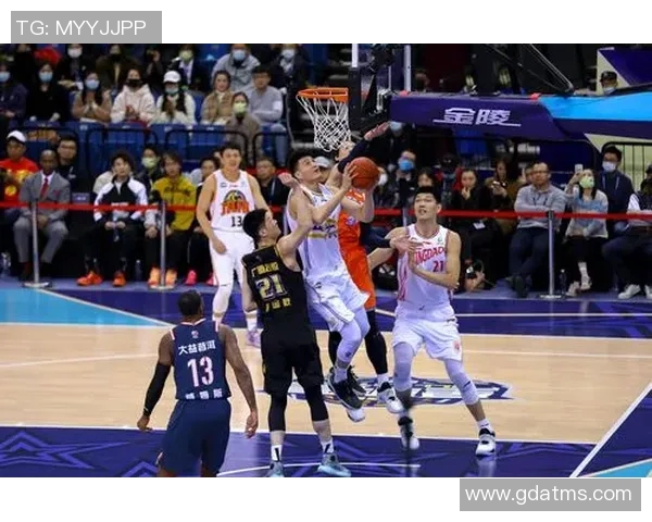 CBA北京对阵新疆精彩比赛完整视频回顾与分析