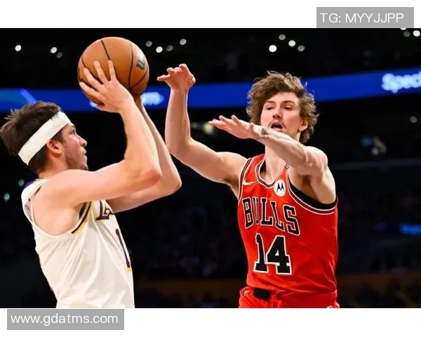 湖人公牛巅峰对决超清回顾精彩瞬间尽在眼前